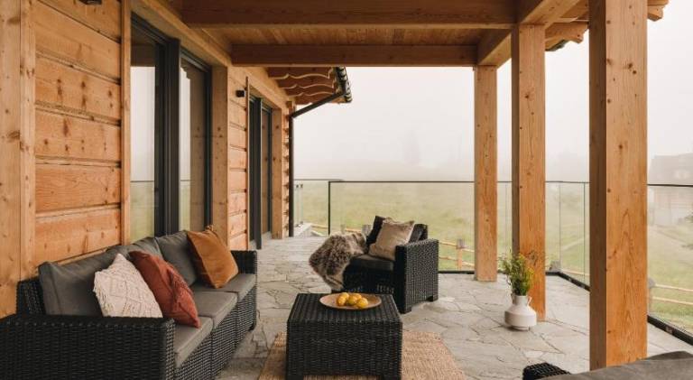 Ample villa with grill, yard & patio | Dogs allowed — photo 3