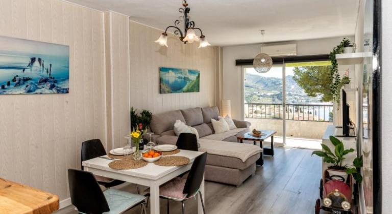 Fully equipped pleasant rental apartment with pool | Next to the beach | Pets are welcome — photo 2