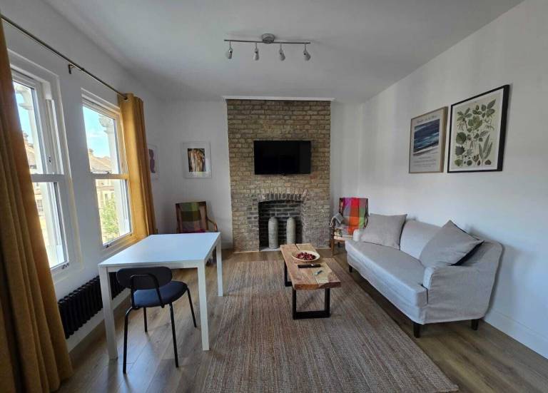 Apartment Hyde Park