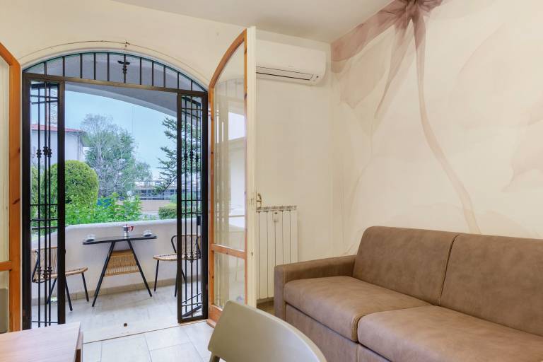Ferienwohnung mit Hund in Peschiera del Garda fuer max. 4 Personen