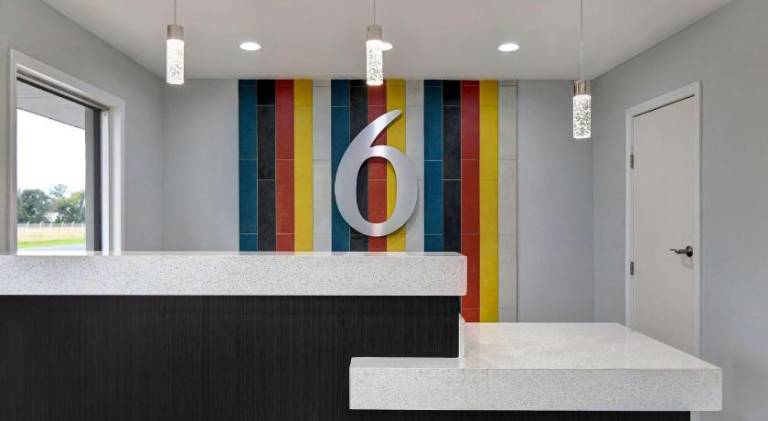 Studio 6 Meridian, MS – Bonita Lakes — photo 4