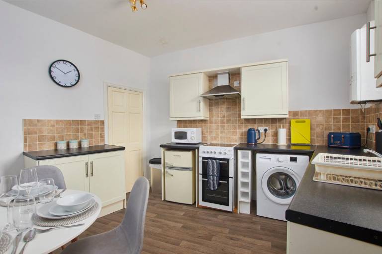 Children-friendly charming house with yard | Good for workation | Pets allowed — photo 4