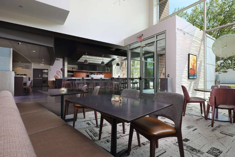 Tulyp, Tapestry Collection by Hilton — photo 2