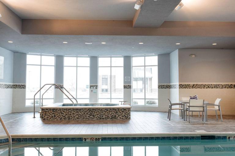 Holiday Inn Hotel & Suites Davenport By IHG — photo 5