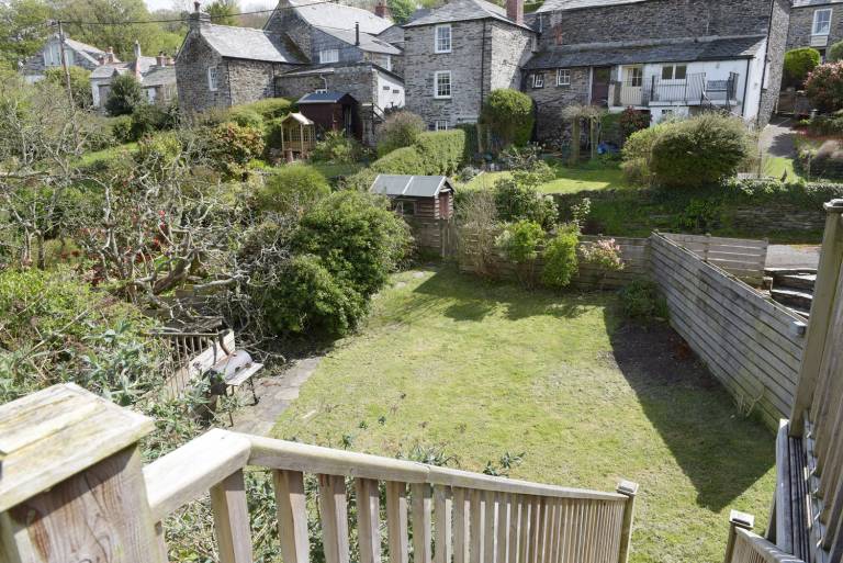 Cottage with garden & patio | Beach view — photo 4