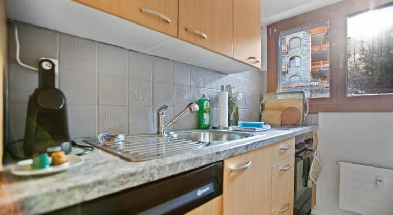 Holiday apartment with 2 rooms for 6 persons — photo 4