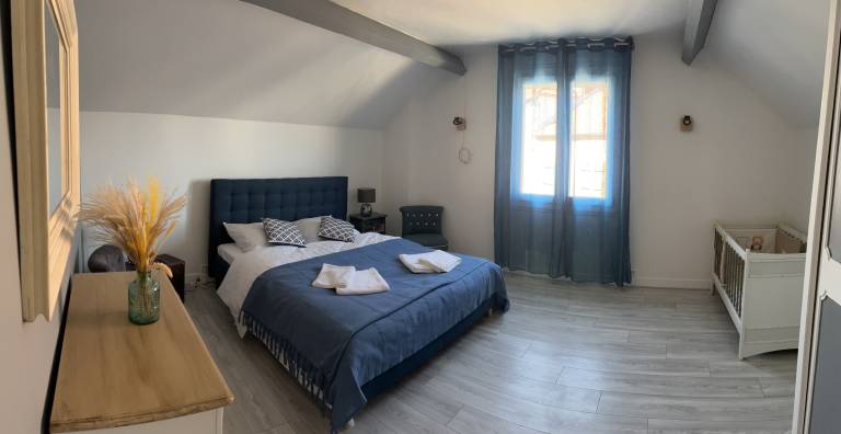 House with barbecue, terrace & garden | Garden view in Reims