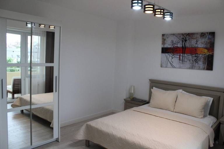 Apartamento Piata Romana