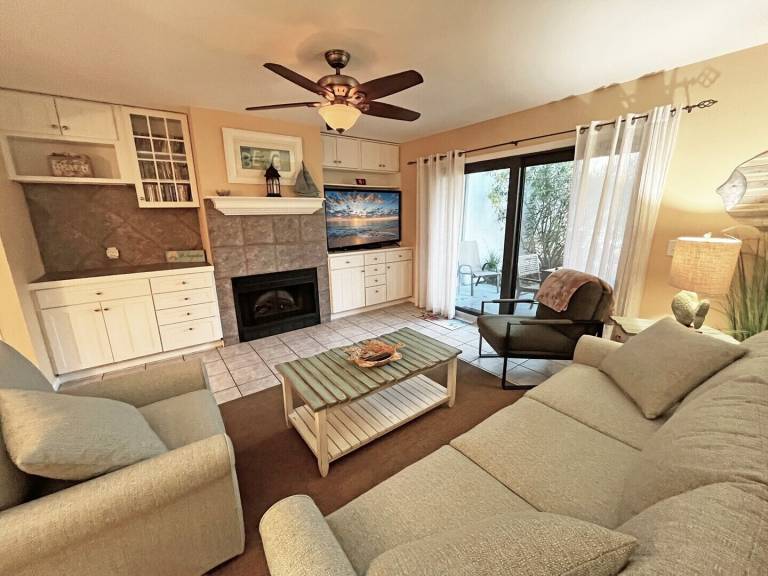 House  Anastasia Island