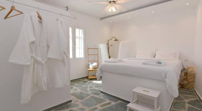Apartment with patio | Pets allowed — photo 2
