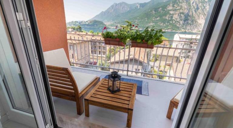 Rental apartment with 2 rooms for 6 persons — photo 2
