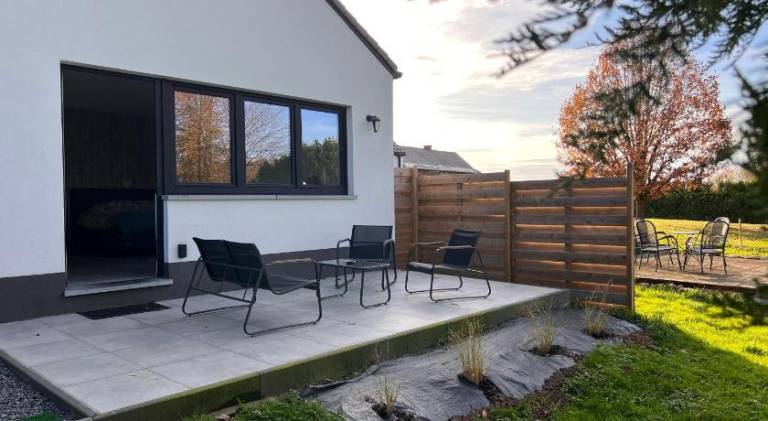 Vacation home with hot tub | Pets are welcome — photo 4