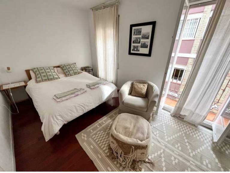 Holiday apartment | Close to Casa Milà in Barcelona