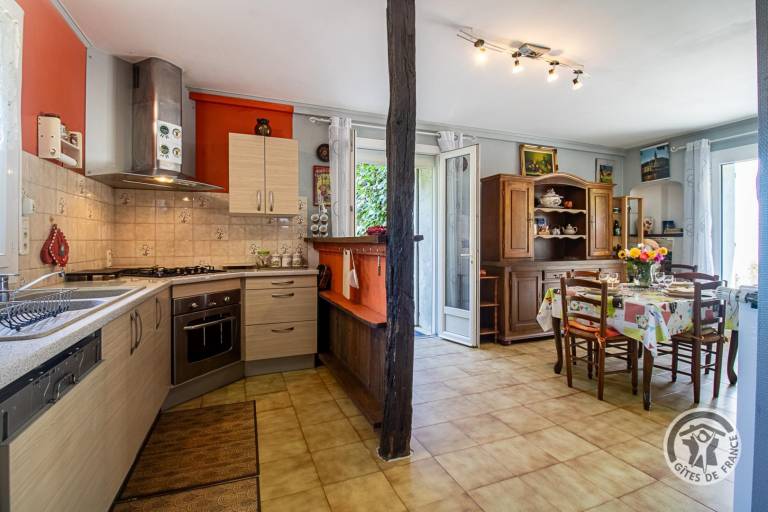 Lovely gite with barbeque & yard | Dogs allowed — photo 3