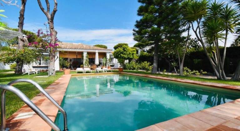 Villa with pool | Dogs allowed in Chiclana de la Frontera