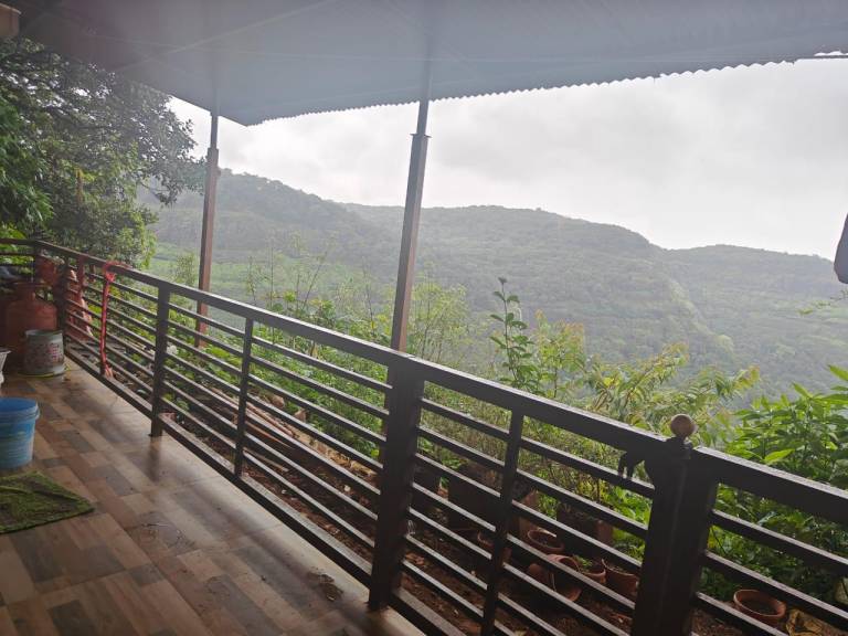 Matheran Ovi Cottage — photo 4