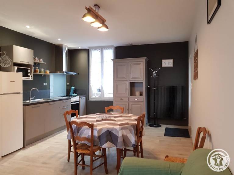 Gite with terrace & BBQ — photo 5