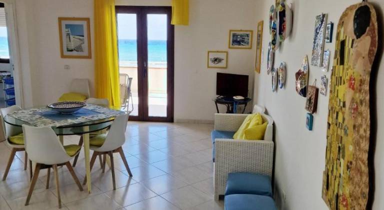 Holiday apartment with 3 rooms for 6 persons — photo 2