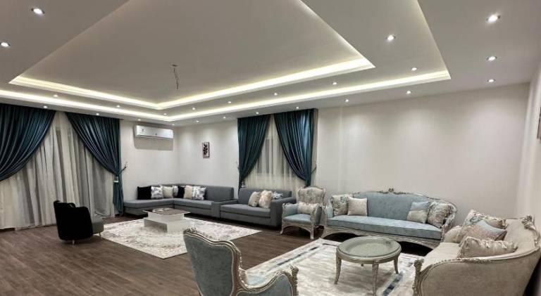 300 m&sup2; Ferienwohnung