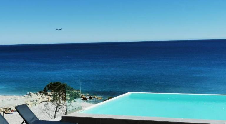 Pearl Beach - Rooftop Pool Seaside — photo 3