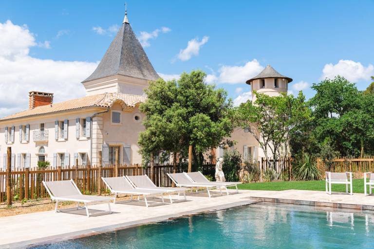 Lovely serviced apartment with garden, patio & sauna | Pets allowed in Pézenas
