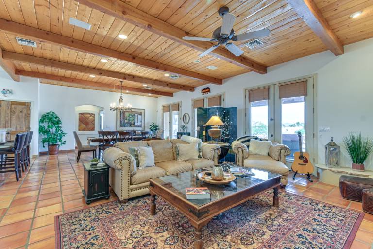 Private Pool, Spa, & Grills: Lake Havasu City Home — photo 3