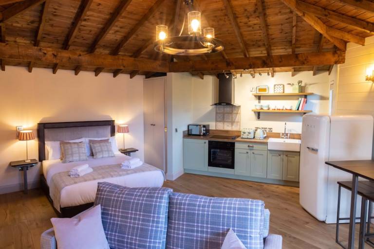 Cabin Ballycuirke East