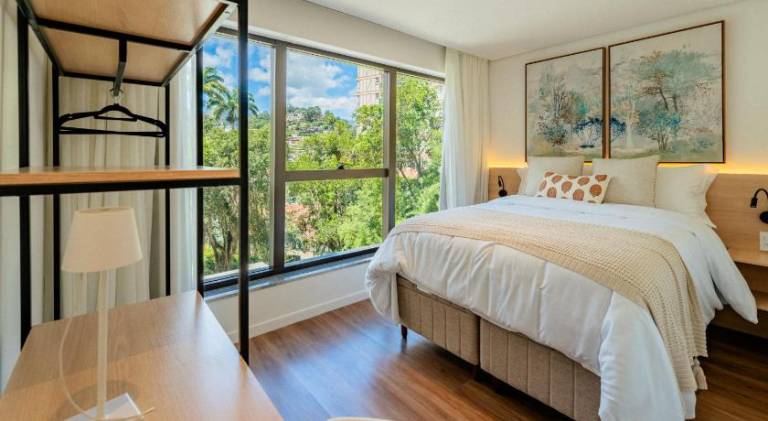 Apartamento Completo com piscina, Wi-Fi e Lazer em Itaipava, Granja Brasil — photo 2
