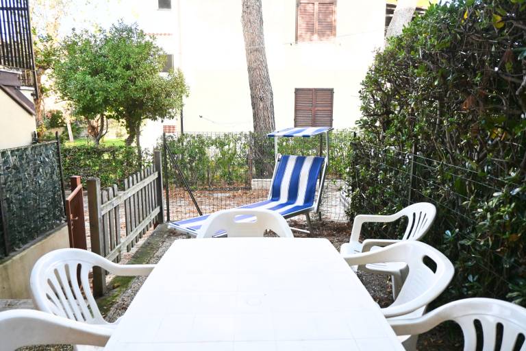 Family-friendly charming rental apartment | Next to the beach | Pets are welcome — photo 2