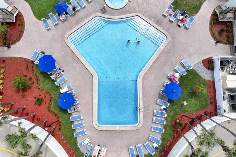 Condo  Madeira Beach