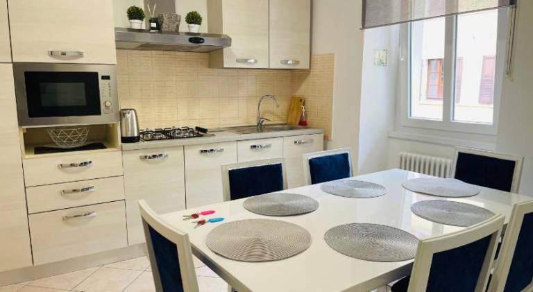 Apartment with 2 rooms for 6 persons — photo 3