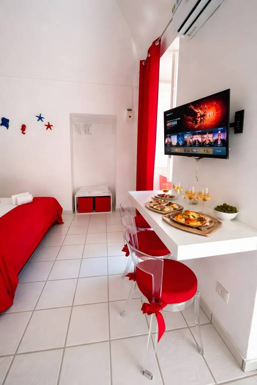 Holiday apartment with fast internet & patio | Mountain view | Suitable for remote work — photo 4