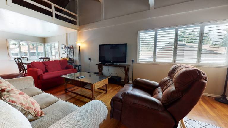 Fully equipped condo with jacuzzi, sauna & pool | Pets are welcome — photo 5
