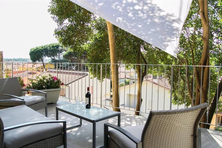 Apartment  Capraia E Limite