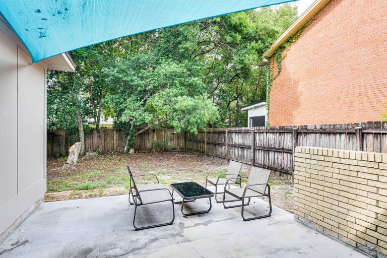 2 Mi to Garniers Beach Park: Pet-Friendly FWB Home in Fort Walton Beach, FL