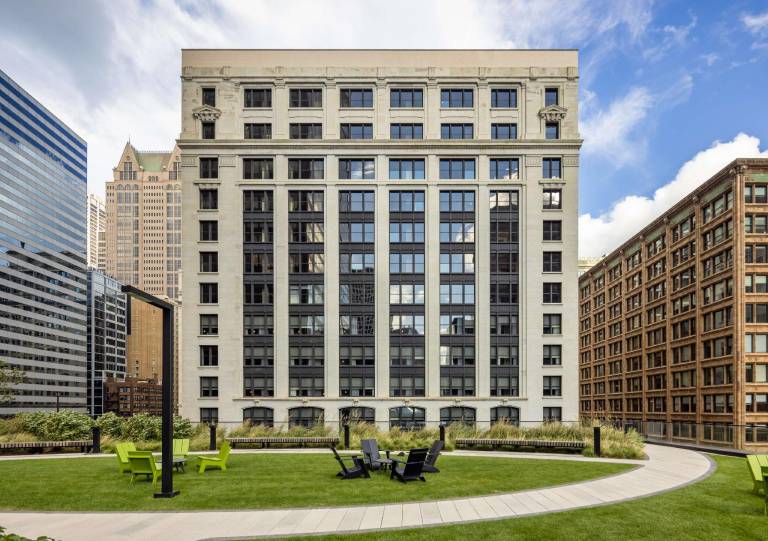 Hilton Garden Inn Chicago Central Loop in Chicago, IL