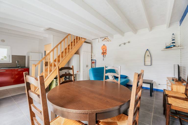House with garden, patio & fast internet | Garden view | Suitable for remote work — photo 4