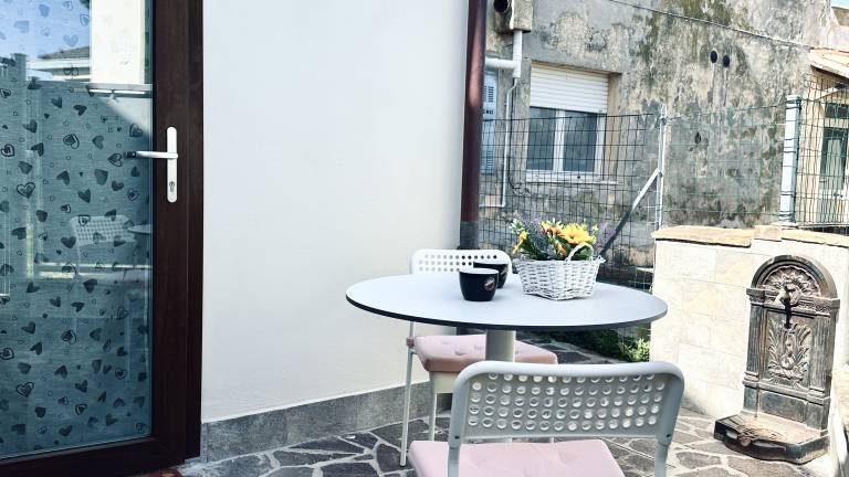 Apartment | Garden view in Senigallia