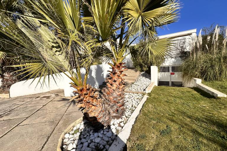 Child-friendly wonderful studio with garden, terrace & BBQ | Close to the beach | Dogs allowed — photo 2