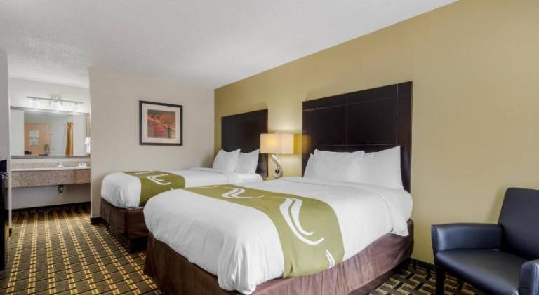 Quality Inn — photo 2