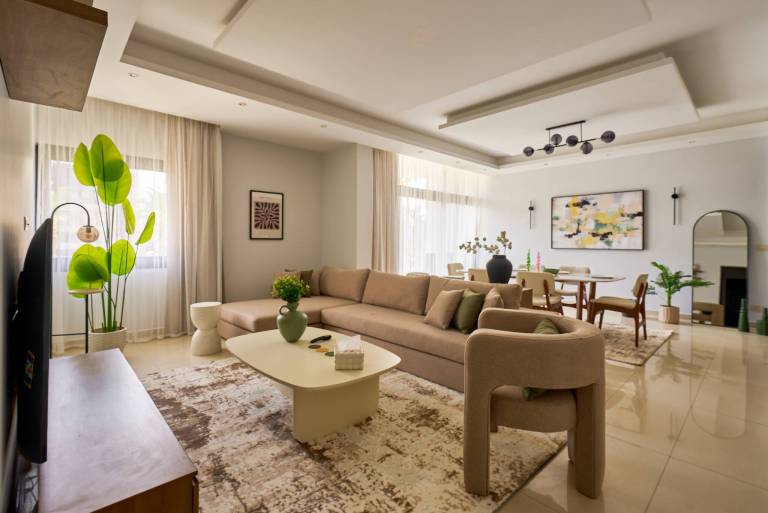 New Cairo Homehaven 3BR Apt Waterway