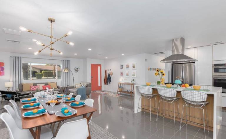 Child-friendly beautiful house with barbecue, garden & fast internet | Mountain view | Dogs allowed — photo 3