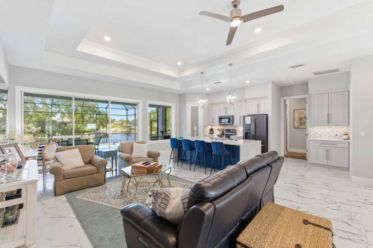 Family-oriented pleasant vacation home with fast internet, barbeque & yard | Sea view | Dogs allowed — photo 3