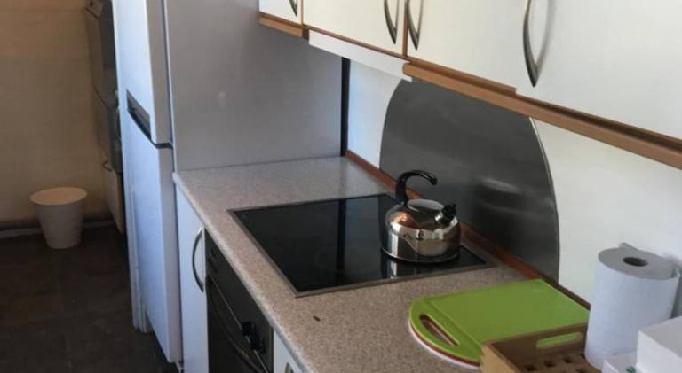 Serviced apartment with garden — photo 4