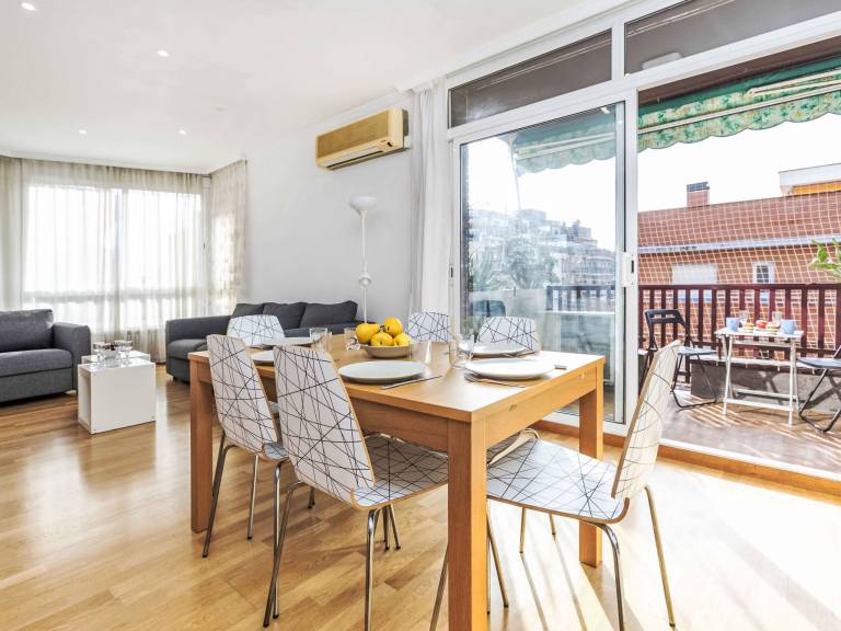 Ferienwohnung in Les Corts, Vallvidrera - el Tibidabo i les Planes für max. 4 Personen, Ferienwohnung in Les Corts, Vallvidrera - el Tibidabo i les Planes für max. 4 Personen,
