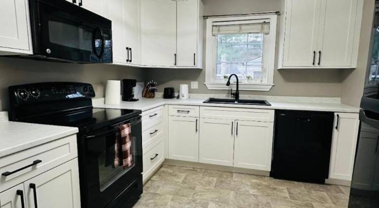 Vacation home | Dogs allowed in Moncton, NB