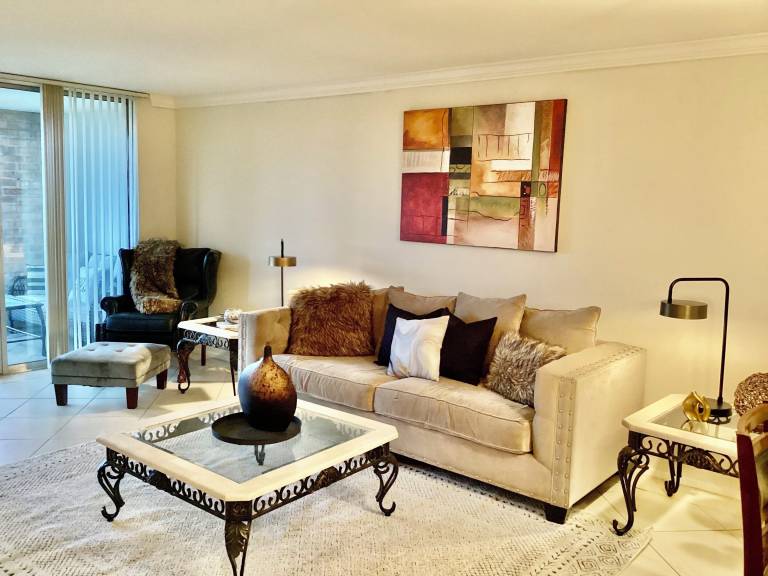 Condo Southgate