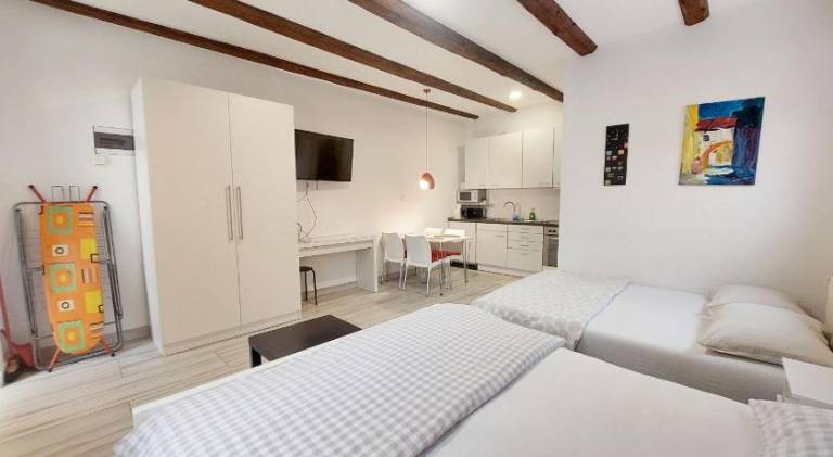 Home Away From Home - Apartment Ilica in Zagreb