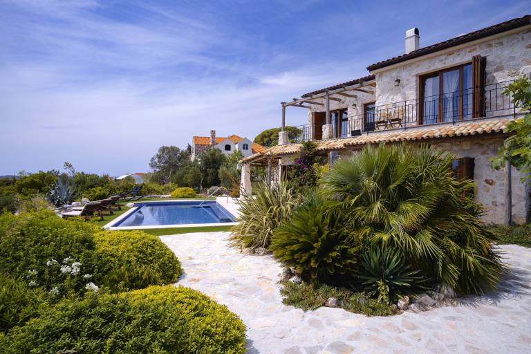 Luxury Villa Sea Seeker with Pool — photo 4