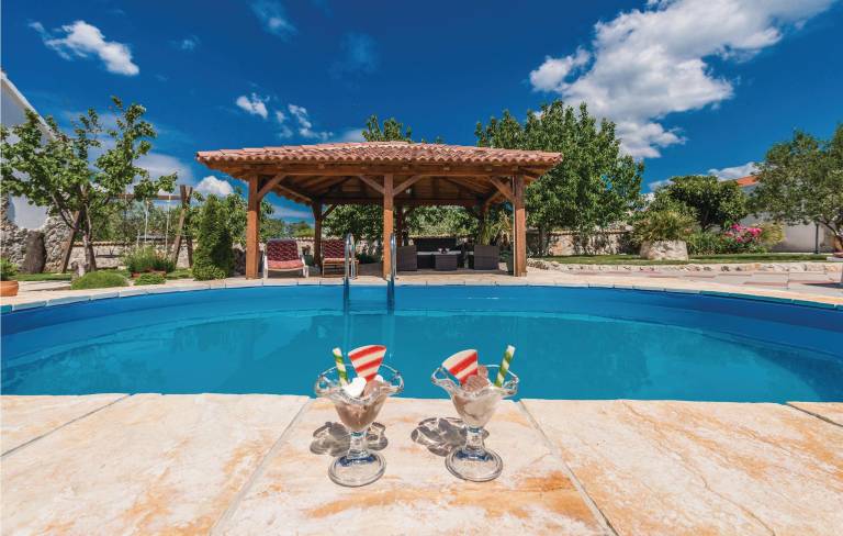 Ferienhaus mit Pool in Zemunik Gornji, Kroatien f&uuml;r max. 6 Personen